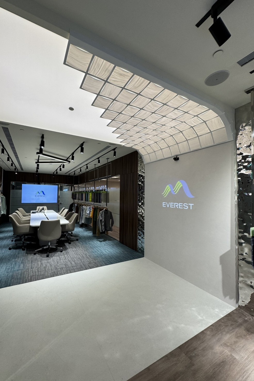 宏遠興業 辦公室及Showroom裝修工程